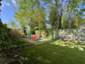 Photo 7- click for photo gallery